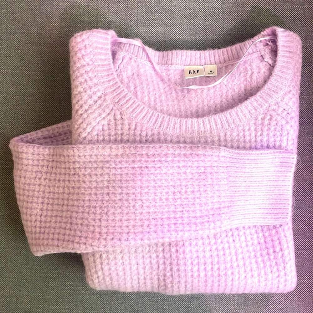 Gap, size Small, Lavender, sweater